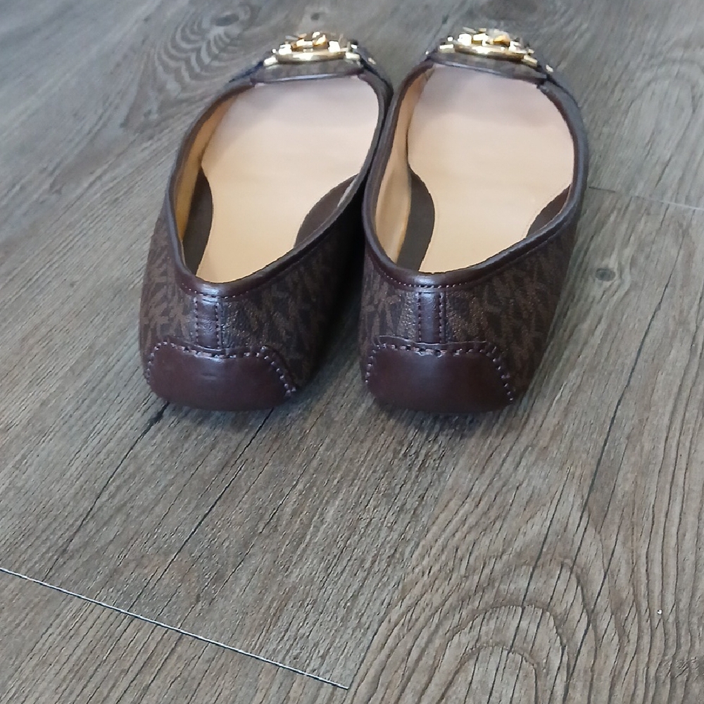 Michael Kors Gold and Brown Flats with Signature Style - Picture 3 of 7